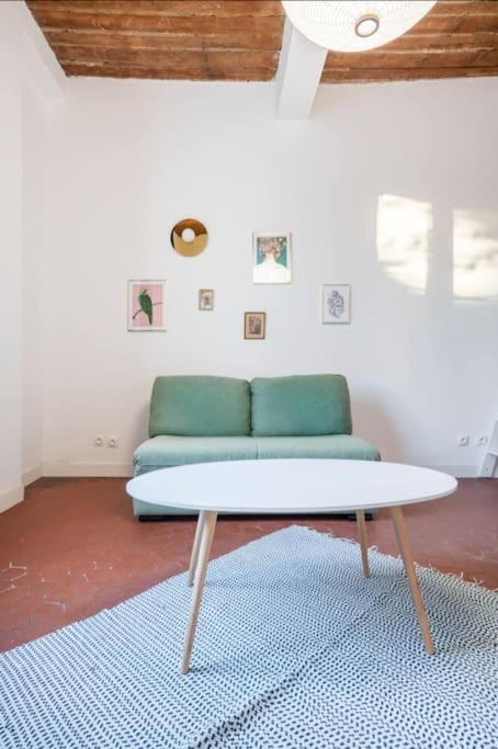 Super T2 Cosy Cours Julien 32Dam Marselha Exterior foto